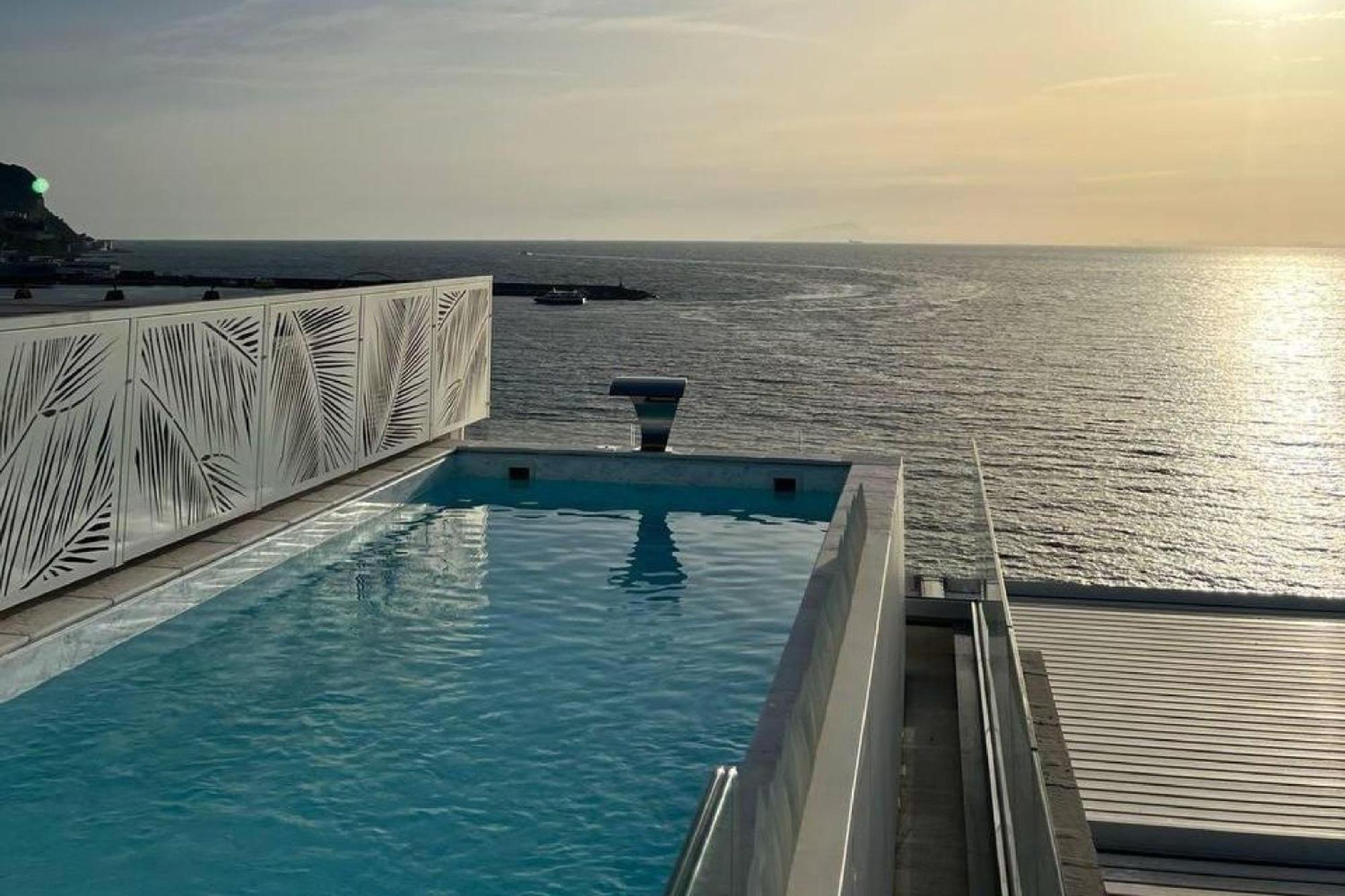 Hotel Stabia كاستيلاّماري دي ستا المظهر الخارجي الصورة